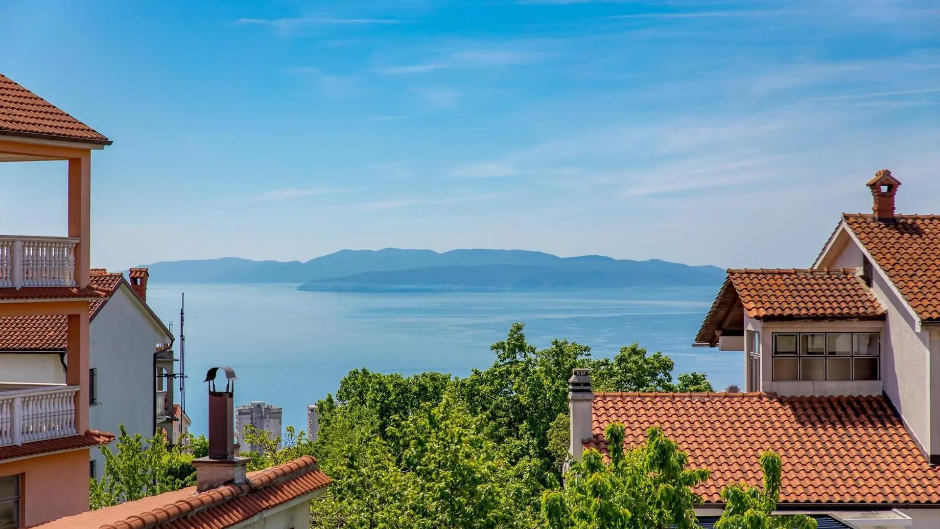 Rooms With A Parking Space Rijeka - 24339 0*,  Chorvatsko